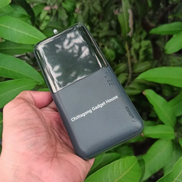 REMAX%20RPP-623%2020000mAh%20PD%2020W+QC%2022.5W%20Fast%20Charging%20LED%20Digital%20Display%20Power%20Bank%20-%20Image%202