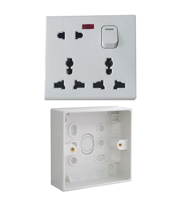 Heavy%20Duty%20Universal%208%20pin%20Multi%20Socket%20(220V/240V%2016A%20)%20With%20Free%20MK%20Gang%20Back%20Cover%20-%20Image%204