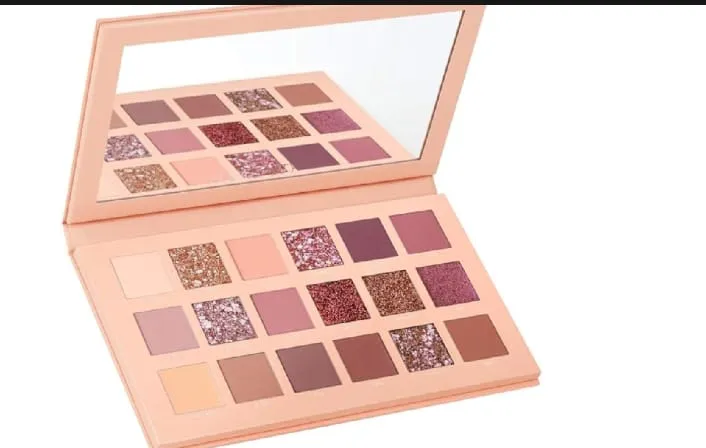 18%20Colors%20eyeshadow%20pallete%20Glitter%20Makeup%20Matte%20Eye%20shadow%20make%20up%20palette%20%7C%20-%20Image%203