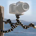 GorillaPod SLR Zoom. Flexible Tripod for DSLR and Mirrorless Cameras Up To 3kg.. 
