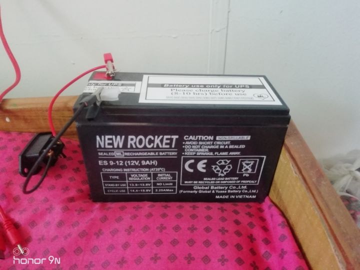 New%20Rocket%2012%20Volt%209Ah%20Battery%20With%20Battery%20Charger%20And%202%20Pcs%2015W%20Dc%20Light%20-Full%20Combo%20Package%20-%20Image%204