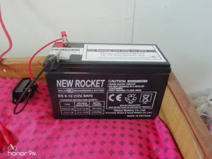 New%20Rocket%2012%20Volt%209Ah%20Battery%20With%20Battery%20Charger%20And%202%20Pcs%2015W%20Dc%20Light%20-Full%20Combo%20Package%20-%20Image%204