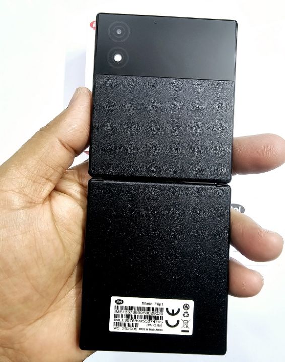 itel%20Flip%201%20Folding%20Phone%20Dual%20Sim%20-%20Image%204