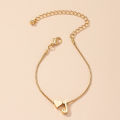 Simple Fashion Love Heart Bracelet For Women Personality Design 26 Letters Bracelet Hand Jewelry Golden Accessory Exquisite Girl Gifts Cologo. 