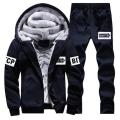 New Fleece Men Set Fashion Brand Tracksuit Lined Thick Sweatshirt + Pants Sportswear Suit Male Winter Warm Hooded Outerwear Suit.