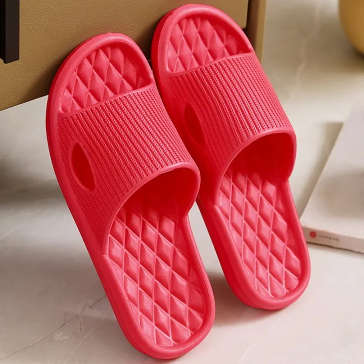 Bathroom%20Shower%20Slippers%20For%20Women%20Men%20Summer%20Soft%20Sole%20High%20Quality%20Beach%20Casual%20Shoes%20Female%20Indoor%20Home%20House%20Pool%20Slippers%20-%20Image%202