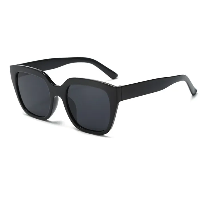 Simple%20Vintage%20Sunglasses%20Wholesale%20ins%20Internet-Famous%20Sunglasses%20Men's%20and%20Women's%20Large%20Frame%20sunglasses%20Sun%20Shading%20Sun%20Glasses%20-%20Image%205