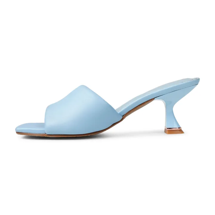 Bata%20Red%20Label%20RUTH%20Slip-On%20Kitten%20Heel%20-%20Image%203