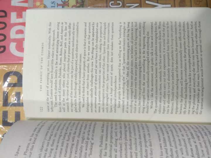 The%20Fabric%20of%20the%20Cosmos%20by%20Brian%20Greene%20-%20Image%203