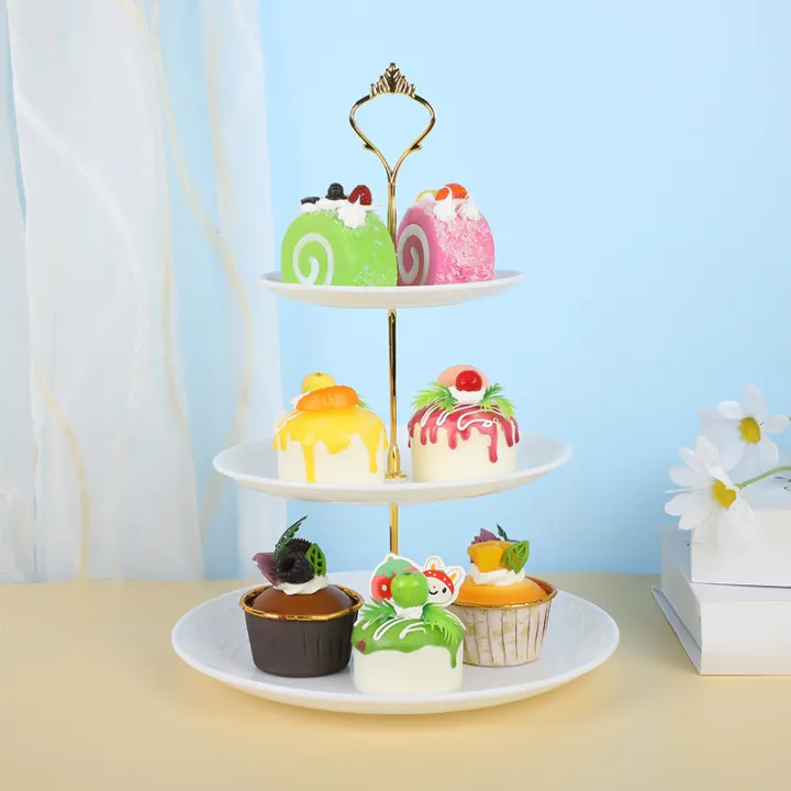 3%20layer%20fruit%20plate%20wedding%20cake%20stand%20afternoon%20tea%20dessert%20table%20decoration%20plastic%20dry%20fruit%20plate%20Phnom%20Penh%20cake%20plate%20-%20Image%207