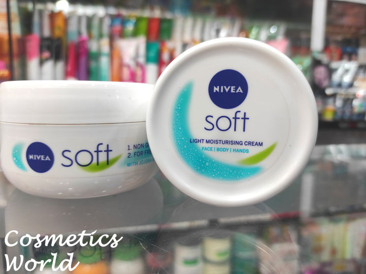 NIVEA Soft Light Moisturising Cream - 50g (India)