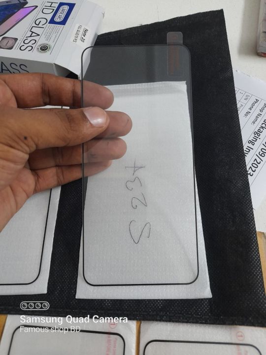 Samsung%20Galaxy%20%20S23%205G%20Full%20glue%20premium%20screen%20protector%20With%20Fingerprint%20-%20Image%205