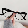 Fashion Retro Women Sunglasses Cat Eye Photochromic Anti Radiation Eyeglasses for Women and Men Plastic Frame Glasses. 