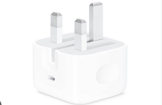 2%20Pieces%20AppIe%2020W%20USB%20C%20Original%20Fast%20Charging%20Power%20Adapter%20FOR%20iPhone%20(Three%20pin)%20-%20Image%202