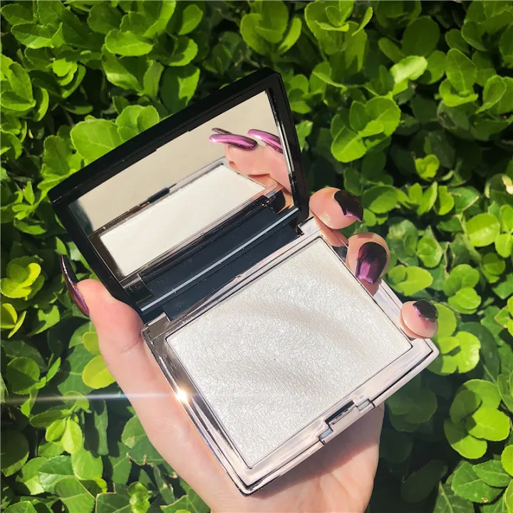 New%20HOJO%20Highlighter%20Makeup%20Shimmer%20Powder%20Highlighter%20Palette%20Base%20Illuminator%20Highlight%20Face%20Contour%20Golden%20Bronzer%20-%20Image%207