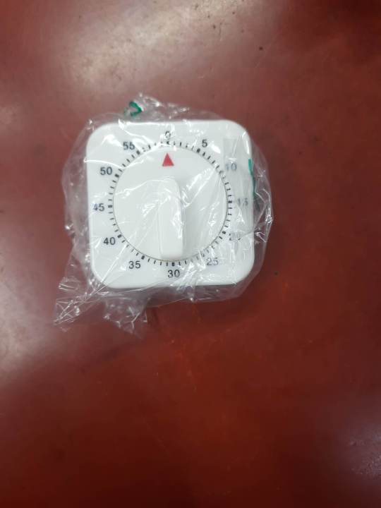 60%20Minute%20Square%20Mechanical%20Multi%20Purpose%20Timer-%20white%20-%20Image%204
