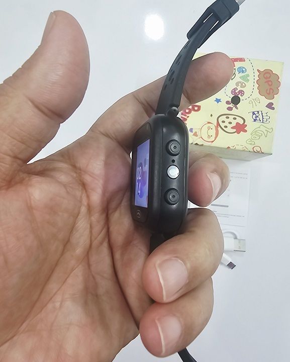 Q16%20Kids%20Calling%20Smartwatch%20Camera%20-%20Image%207
