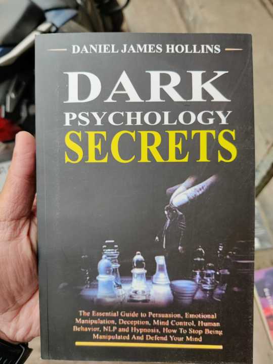 Dark%20Psychology%20Secret%20by%20Daniel%20James%20Hollins%20-%20Image%203