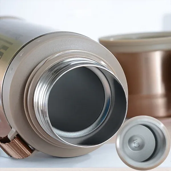 Hot%20And%20Cold%20Stainless%20Steel%20Vacuum%20Flask%20Water%20Bottle%20-%20Sports%20stainless%20steel%20cup%20(750%20ML)%20-%20Image%202