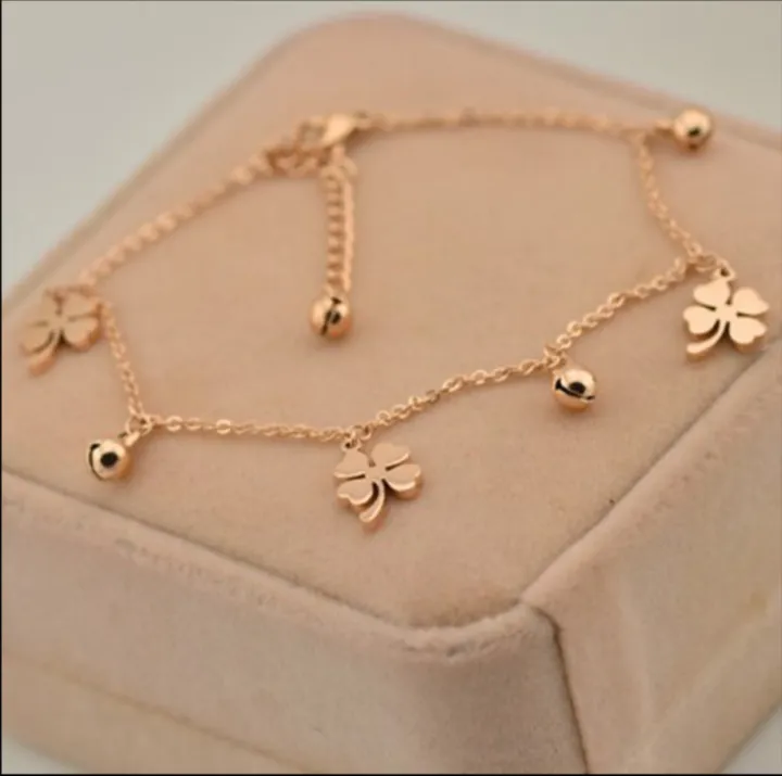 Trendy%20Adjustable%20Fashionable%20Anklets%20for%20Girls%20Simple%20Stylish%20Foot%20Jewelry%20-%20Four%20Leaf%20Clovers%20Bells%20Chain%20Anklet%20for%20Women%20Anniversary%20Gift%20for%20Wife%20Girlfriend%20-%20Image%205
