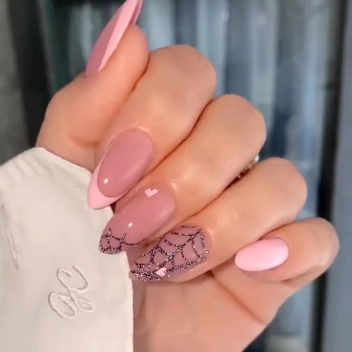 24Pcs/Box%20Almond%20Round%20False%20Nails%20Detachable%20Stiletto%20Nails%20Full%20Cover%20French%20Ballerina%20Women%20Girls%20Nail%20Tips%20Press%20Nails%20-%20Image%207