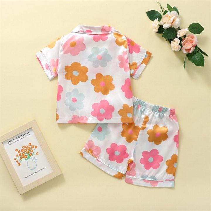 Toddler%20Baby%20Girls%20Clothes%20Pajamas%20Short%20Sleeve%20Lapel%20Neck%20Floral%20Print%20Buttons%20Tops%20+%20Loose%20Short%20Pants%20Sleepwear%20Pajamas%20Suits%20-%20Image%204