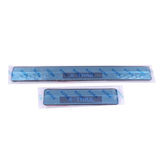 Nissan X-trail 2009-11 Auto Accessories Stainless Steel LED Lighted Door Sills - Blue