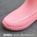 Rain Boots Women's Lightweight Kitchen Work Non-Slip Rain Boots Korean Style Wear-Resistant Rain Shoes Fleece-Lined Short Women's Rubber Shoes.