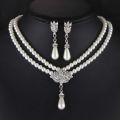 Girls Necklace Love 3 piece set pearl necklace female earrings bracelet set bridal jewelry elegant van short clavicle neck chain.