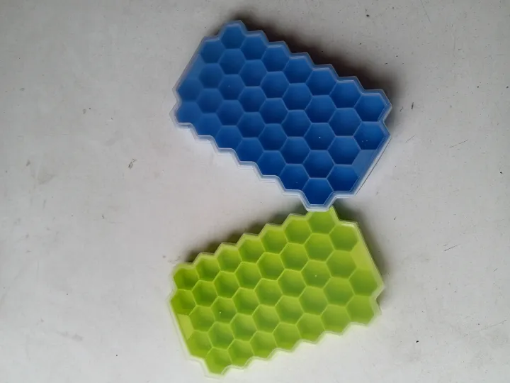 Silicone%20Ice%20Cube%20Tray%20with%20Lid%20%20Ice%20Cube%20Tray%2037%20Cavity%20Ice-making%20Box%201%20piece%20-%20Image%204