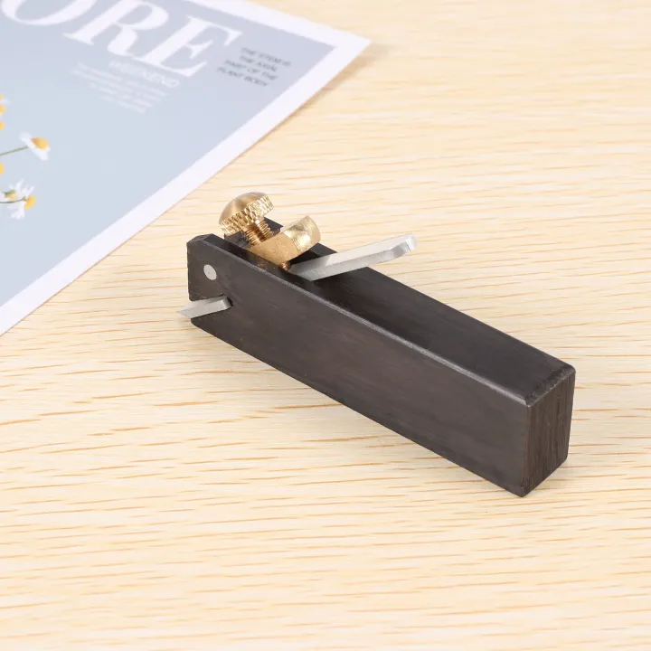 Mini%20Wood%20Hand%20Planer%20Easy%20Operated%20Woodworking%20Tool%20Carpenter%20Tool%20-%20Image%204