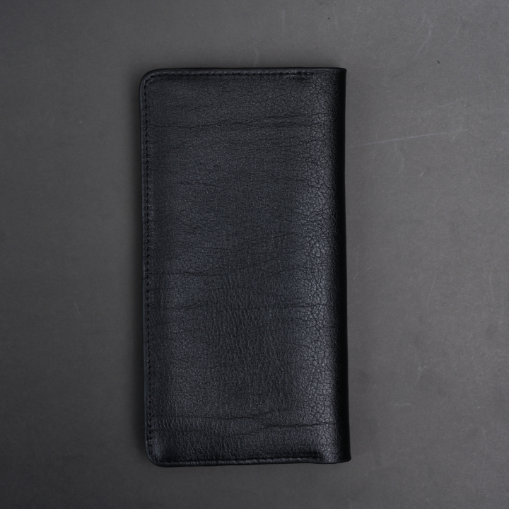 Zays%20Premium%20Genuine%20Leather%20Long%20Wallet%20for%20Men%20&%20Women%20%7C%20Elegant%20Design,%20Spacious%20Card%20&%20Mobile%20Slots%20%7C%20Durable%20Full-Grain%20Leather%20Chocolate%20-%20Image%205