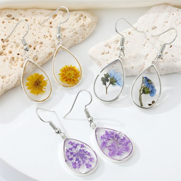 Transparent Epoxy Resin Flower Earrings Women Unique Natural