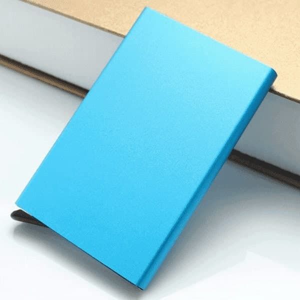 Protect%20your%20Card%20with%20Anti%20RFID%20Bank%20Debit/Credit/ATM%20Card%20Holder%20-%20Image%202