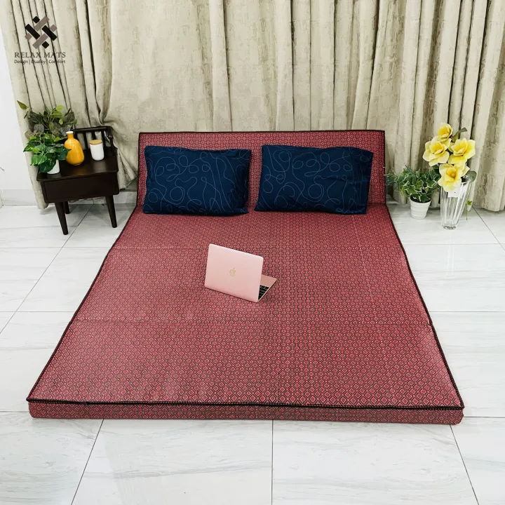 Relax%20Floor%20Mattress%20-%20Ruby%20Red%20Block%20Pattern%20Double%20Sleeping%20Mattress%20-%20Image%206