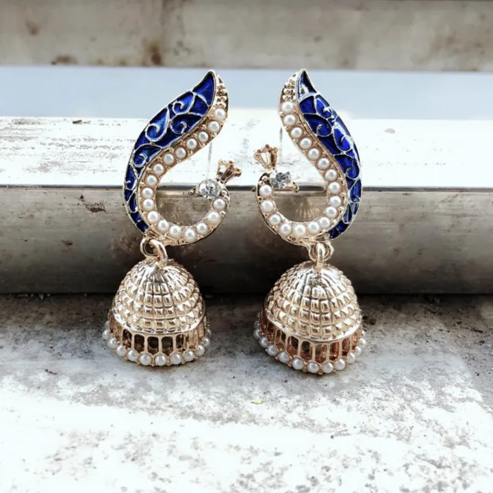 Stud%20Earrings%20Exquisite%20Peock%20Faux%20Pearls%20Dangle%20Earrings%20-%20Image%206