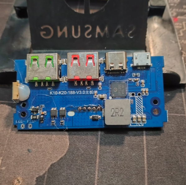 PD%2022.5W%20ip5356%20Fast%20Charging%20Power%20Bank%20Circuit%20With%20Display%20(Blue)%20-%20Image%204