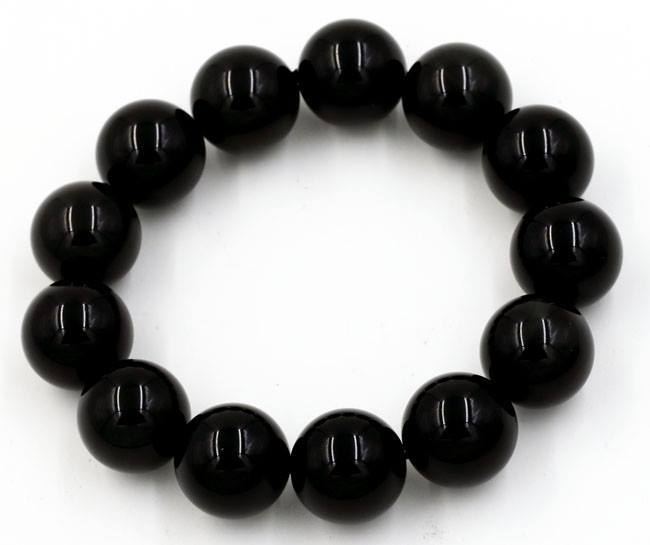 Trendy%20Design%20&%20Unique%20Style%20Black%20Onix%20August%20Bead%20Stones%20Bracelet%20-%20Stylish%20and%20Fashionable%20Lava%20&%20Matte%20Stone%20Material%20Fashion%20Stone%20Bracelet%20-%20Image%204