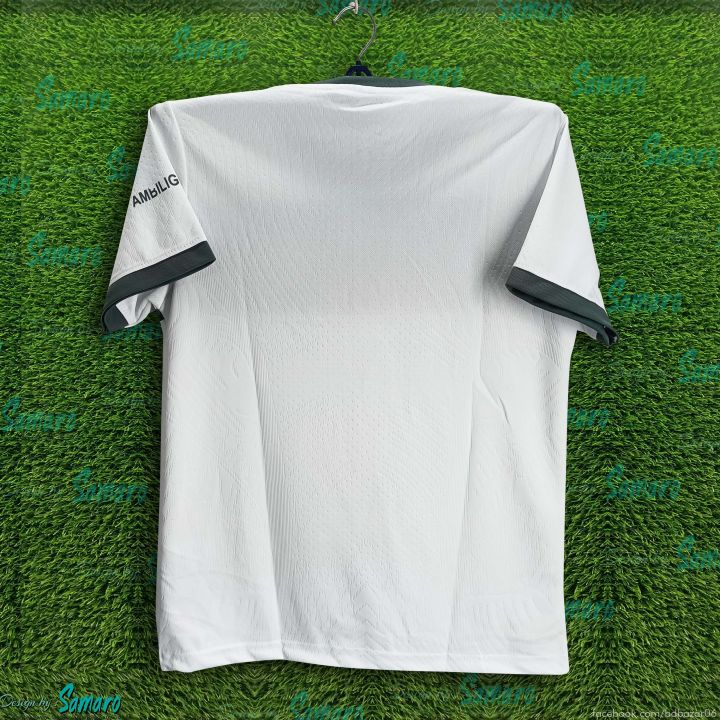 Barcelona%20Jersey%202025/2026%20Thai%20Premium%20Football%20Jersey%20For%20Men%20-%20Long%20Sleeve%20-%20Barcelona%20Jersey%202025%20-%20Image%204