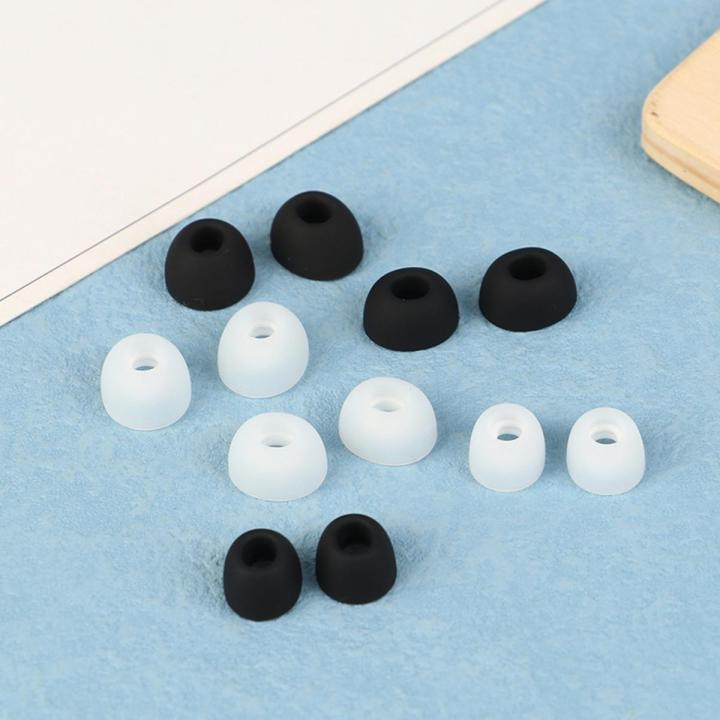 【Toy life hall】1Pair Replacement Ear Tips Earplugs For OnePlus Buds Z2 Silicone Bluetooth Pads Plugs in-Ear Headphones