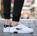 High Qulaity Sports' Sneakers Men Casual Shoes Men Fashion Sneakers Fly knit Light weight Slip-on Men.