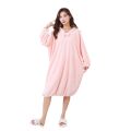 Winter long home coral velvet bathrobes, ladies can wear absorbent bath towels and thickened household hooded long-sleeved bath dresses. 