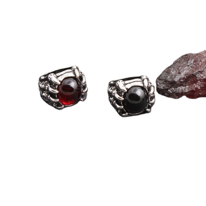 Punk%20domineering%20men's%20ring%20trendy%20retro%20index%20finger%20titanium%20steel%20Korean%20version%20personalized%20versatile%20ring%20single%20ring%20finger%20ring%20for%20men%20-%20Image%205