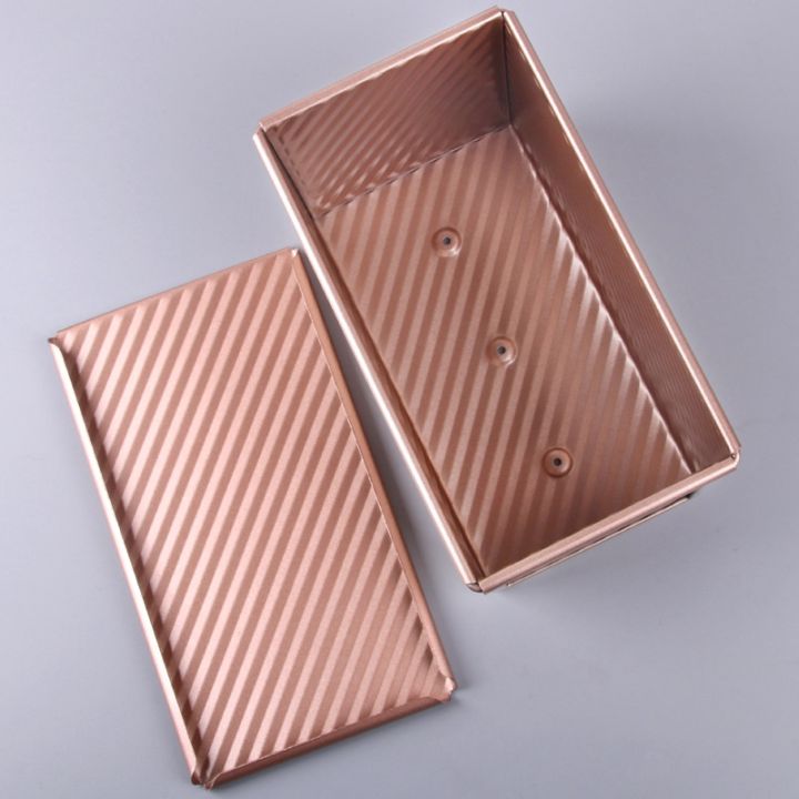 Baking%20Pullman%20Loaf%20Pan%20with%20Cover,Bread%20Pan%20with%20Lid,Nonstick%20Rectangle%20Corrugated%20Toast%20Box%20for%20Oven,%20Dough%20Cavity%20-%20Image%204
