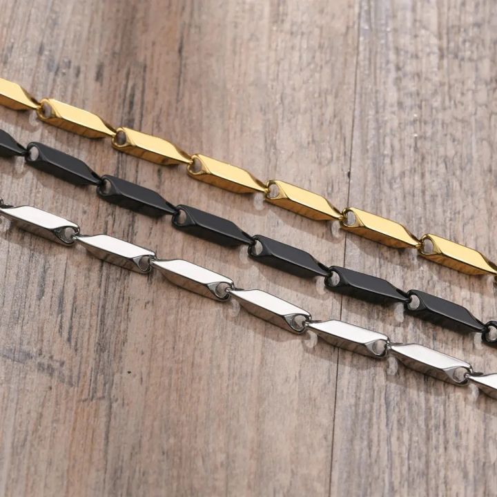 Black%20Metal%20Bracelet%20For%20Men-%20Rice%20Black%20Stylish%20Chain%20Bracelet%20-%20Image%202
