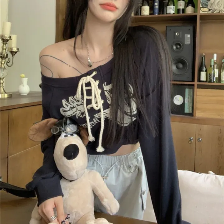 Deeptown%20Coquette%20Japanese%20Y2k%20Off%20Shoulder%20Sweatshirts%20Women%20Kpop%20Vintage%20Graphic%20Hoodies%20Korean%20Long%20Sleeve%20Beige%20Crop%20Outfits%20KEEMEEUYZO%20-%20Image%204