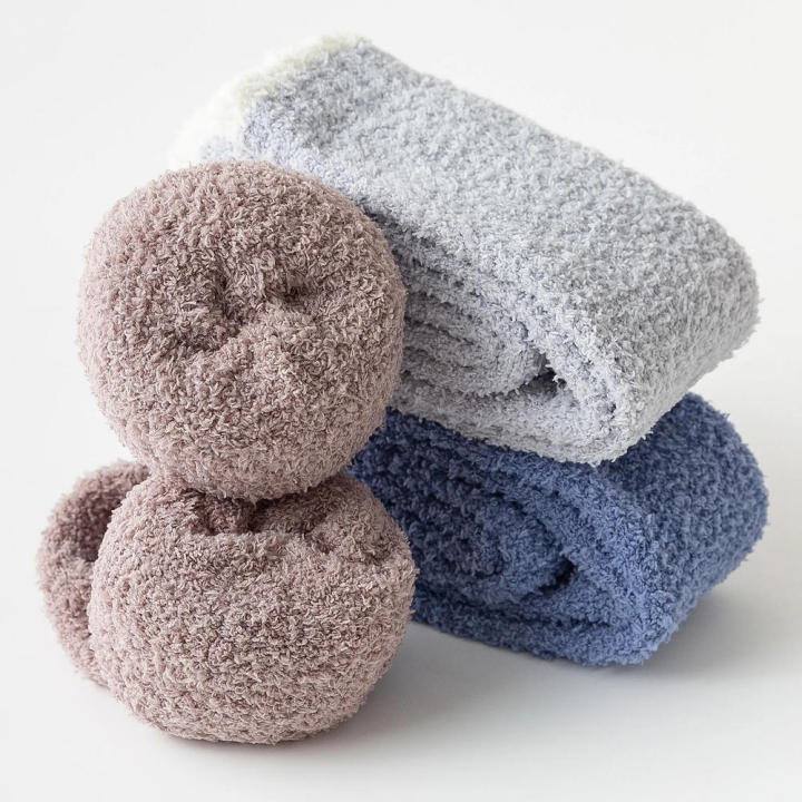 Long%20Fuzzy%20socks%20Warm%20Uniform%20White%20Over%20knee%20socks%20High%20Solid%20Thigh-high%20socks%20for%20Winter%20Home%20Casual%20Women%20Comfort%20-%20Image%203