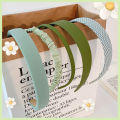 Fresh pearl headband spring fragrance face wash hairpin simple twist braided fabric pressed hair headband hair accessories for women.