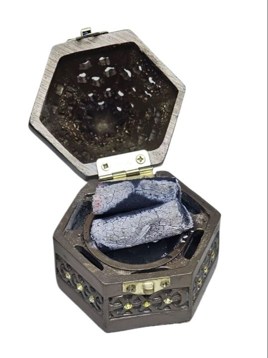 Bakhur%20Coal%20Tablets,%20Bakhoor%20Koyla,%20Bakhur%20Charcoal%20-%20Image%204