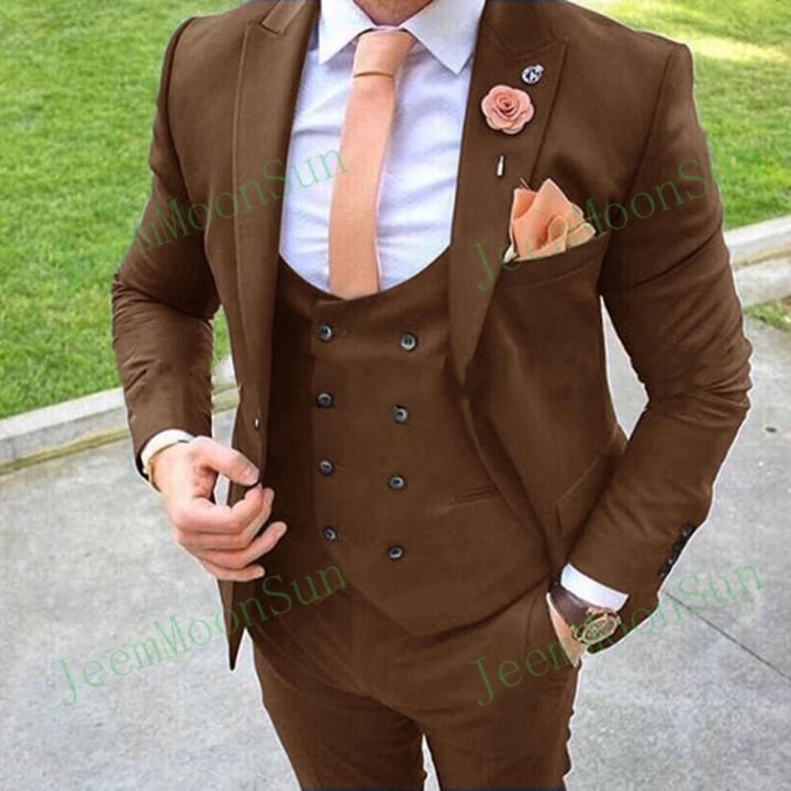 New%20Tailor%20Made%20Peak%20Lapel%20Burgundy%20Men%20Suits%202022%20Slim%20Fit%20Groom%20Tuxedo%203%20Piece%20Male%20Blazer%20+Pant+Vest%20Costume%20Homme%20Mariage%20-%20Image%205